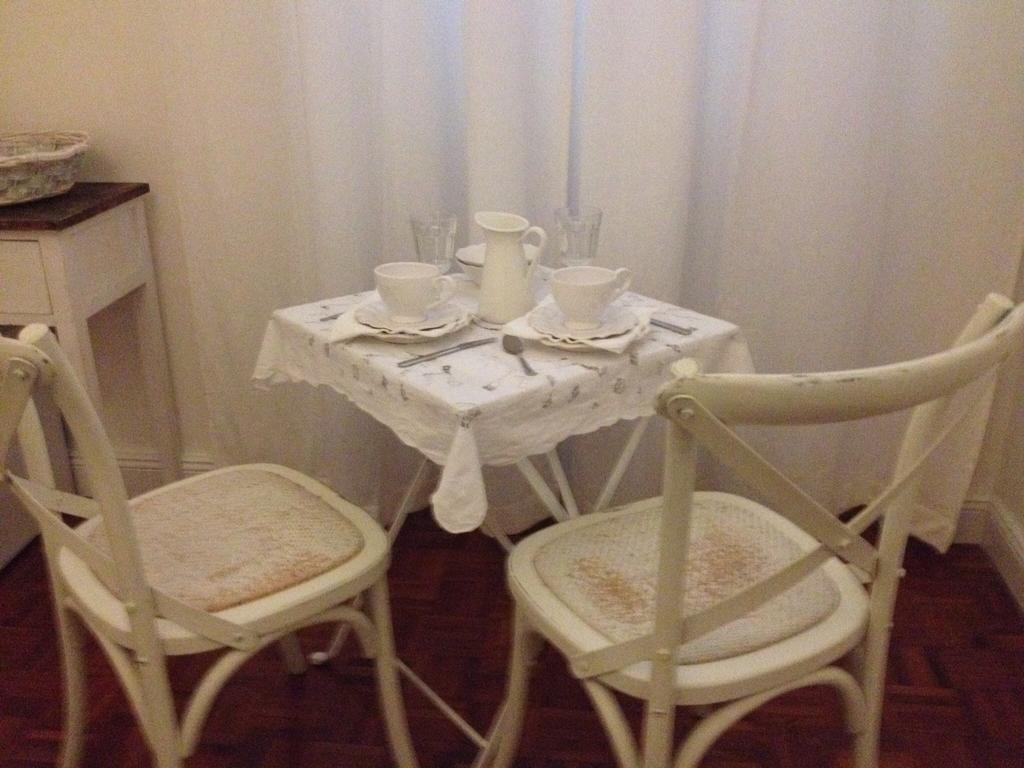Out Of Time Bed & Breakfast Rome Room photo
