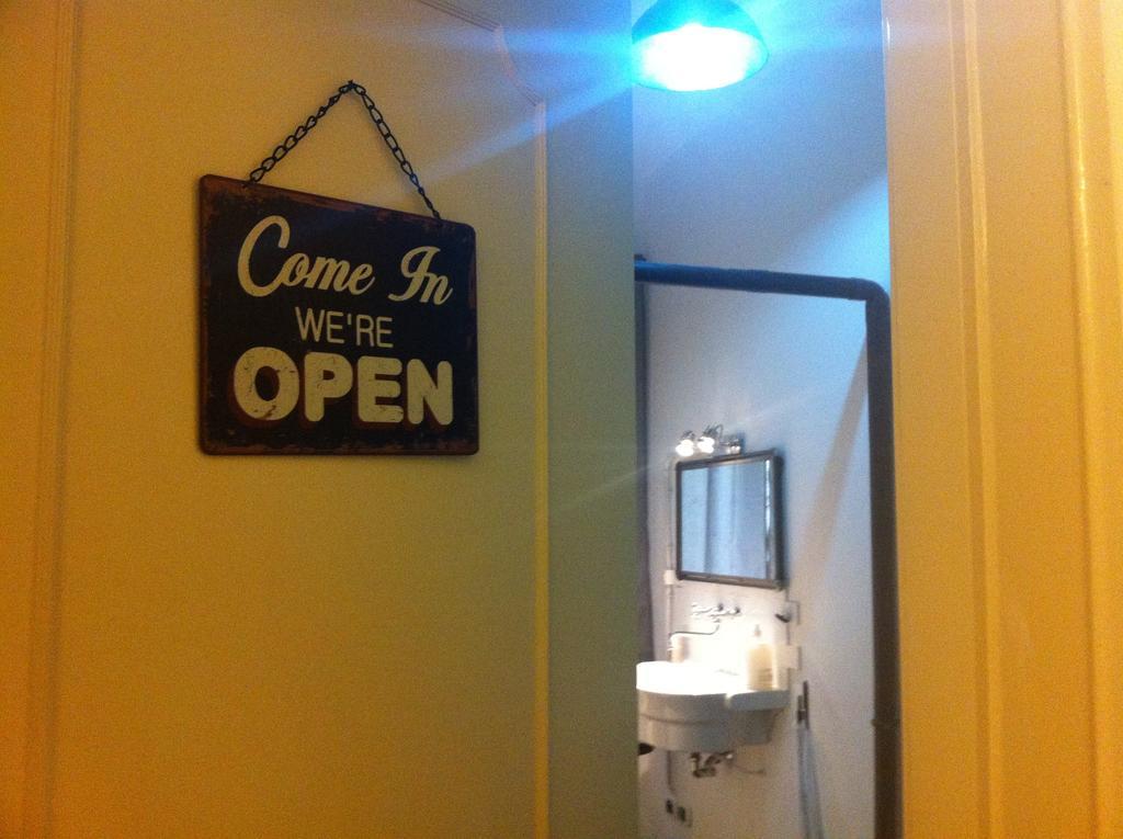Out Of Time Bed & Breakfast Rome Room photo