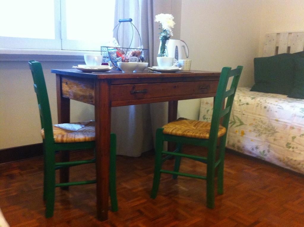Out Of Time Bed & Breakfast Rome Room photo