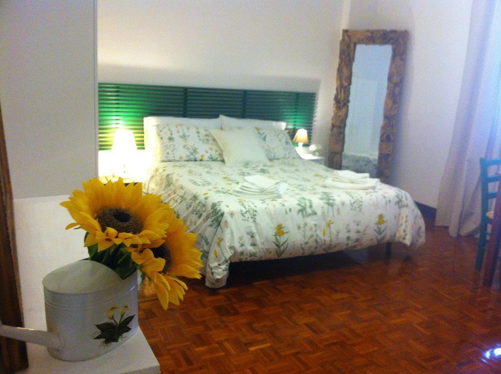 Out Of Time Bed & Breakfast Rome Room photo