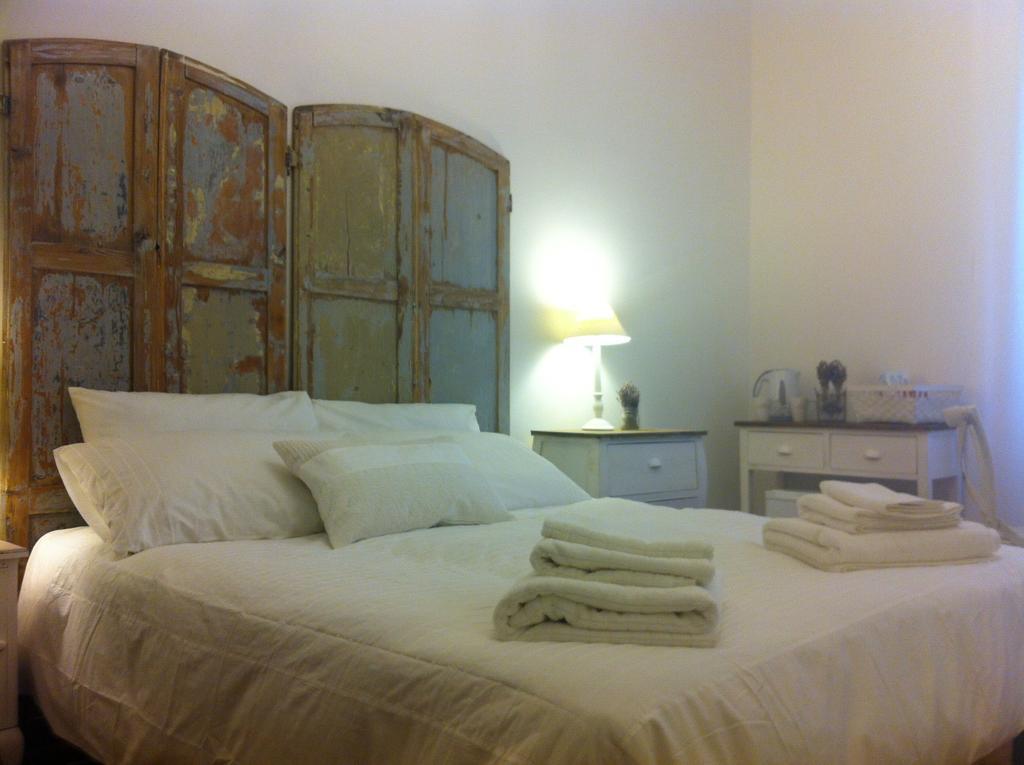 Out Of Time Bed & Breakfast Rome Room photo
